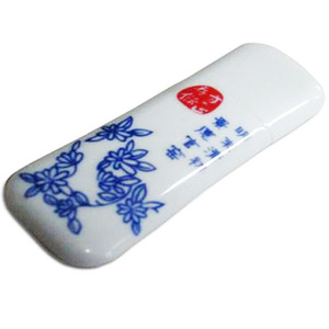 【当当销售配送】方正科技 4GB U盘 青花瓷