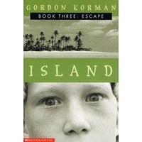 Escape (Island， Book 3)逃脱