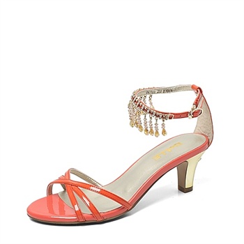 百丽 belle09年夏杏色布绣亮片女皮凉鞋3EA20