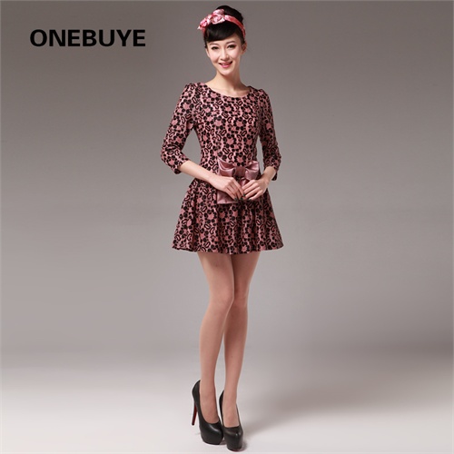 cd春季时尚圆领肩部小褶绣花图案甜美缎带蝴蝶结装饰中袖连衣裙-服装